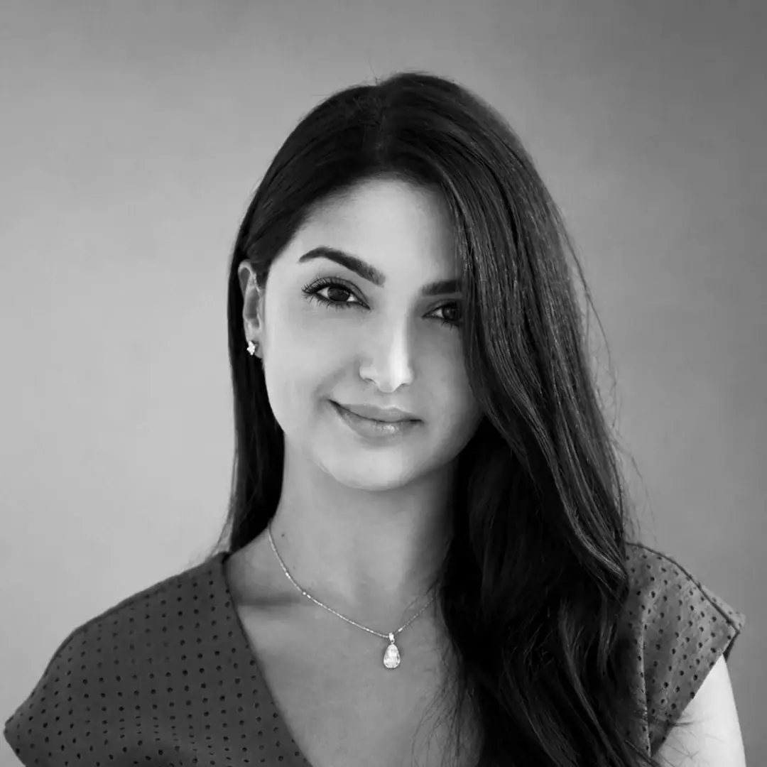 Tina Mirfarsi, Chief Operating Officer at Creative Blue